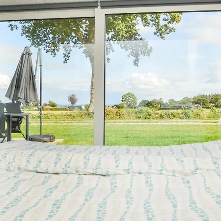 Stunning In With Kitchen Holiday home